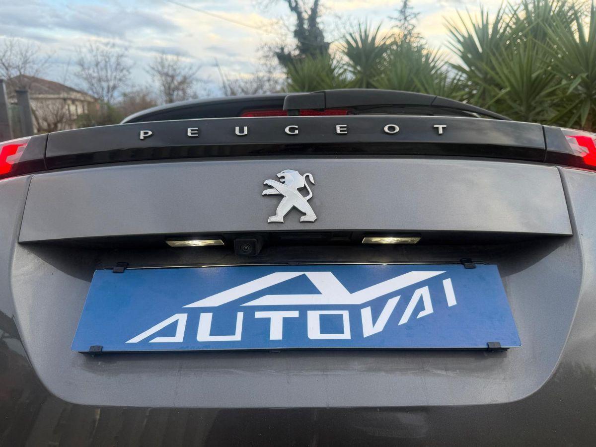 PEUGEOT - 2008 - BlueHDi 100 S&S Allure