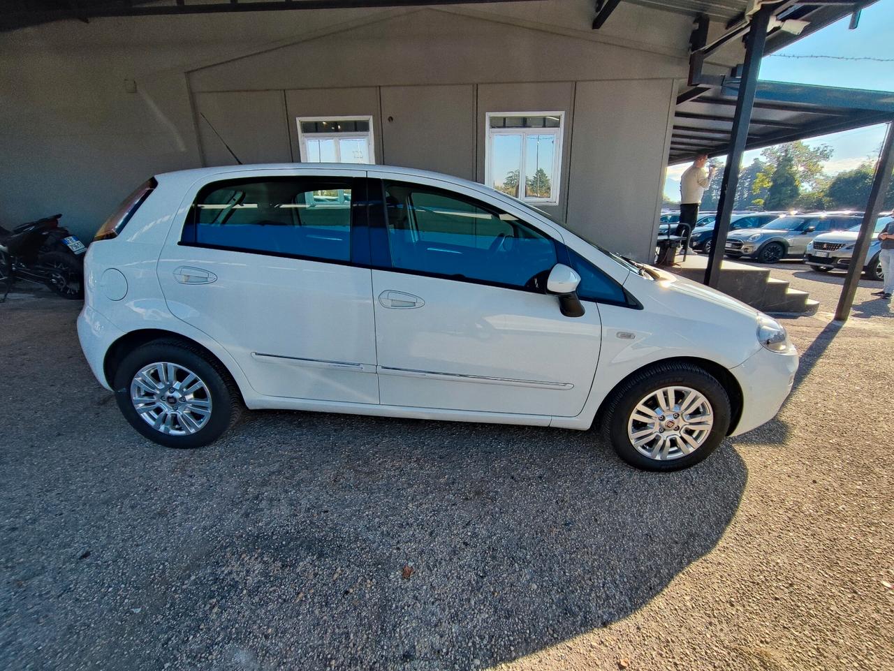 Fiat Punto 1.4 S&S 8V Dualogic 5 porte Lounge