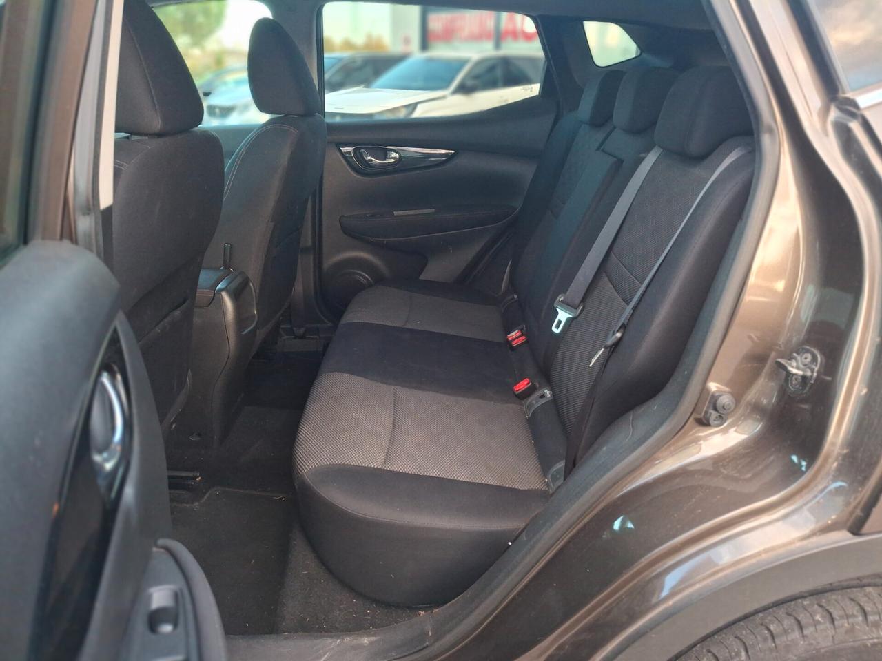 Nissan Qashqai 1.5 dCi 360