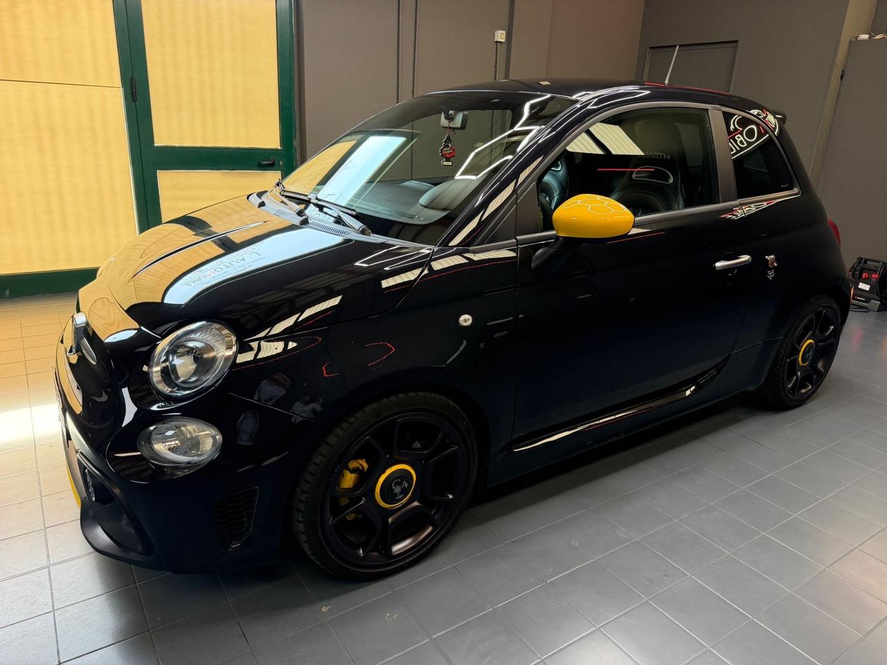 Abarth 595 1.4 Turbo T-Jet 160 CV Pista