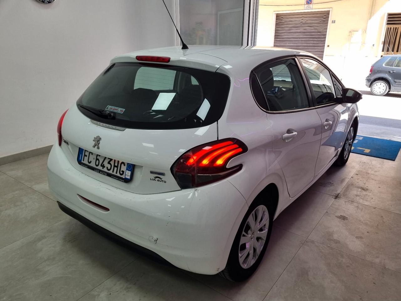 Peugeot 208 BlueHDi 75 S&S 5 porte Active