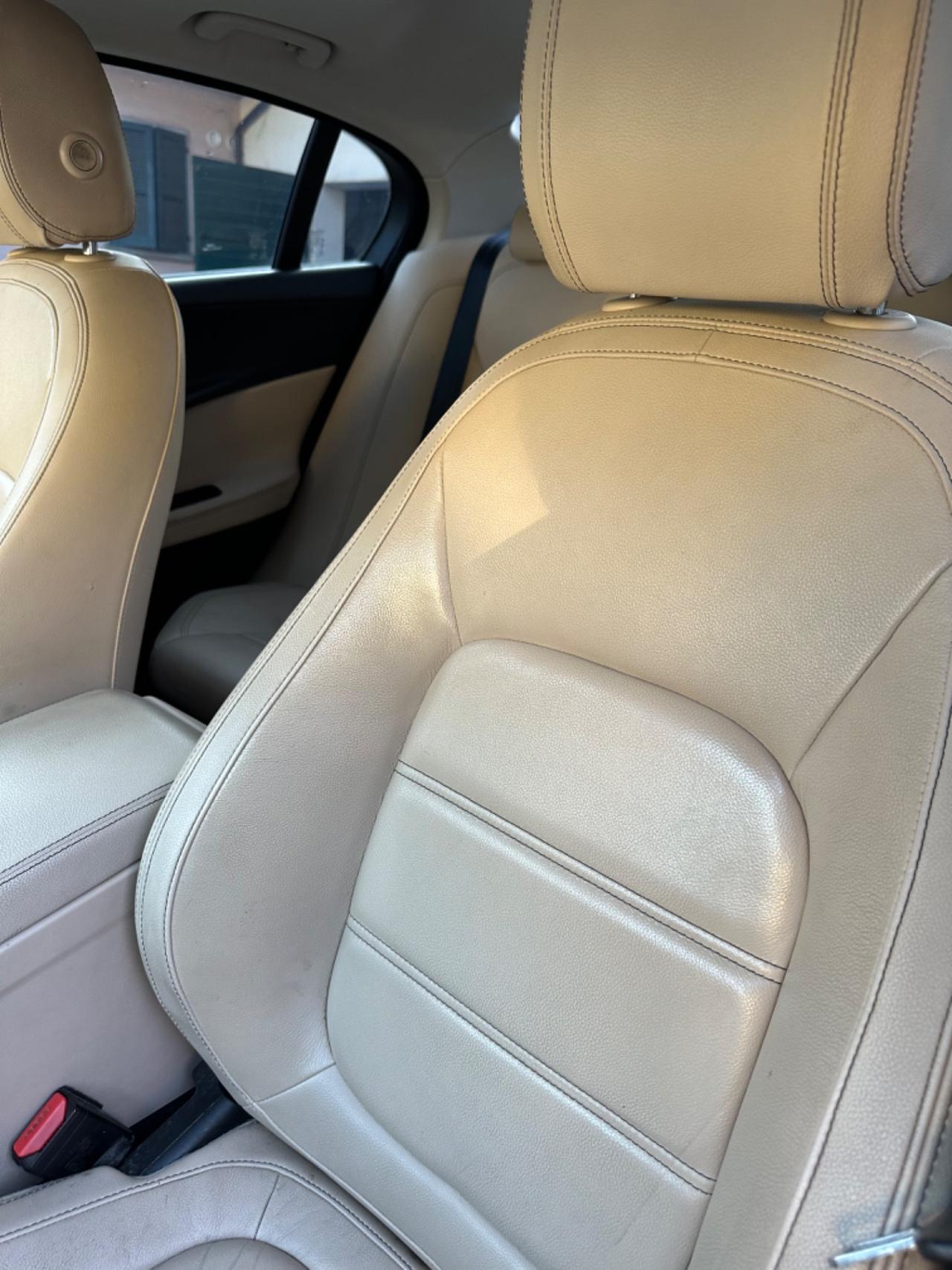 Jaguar XE 2.0 D PRESTIGE KMCERT UNICOPR
