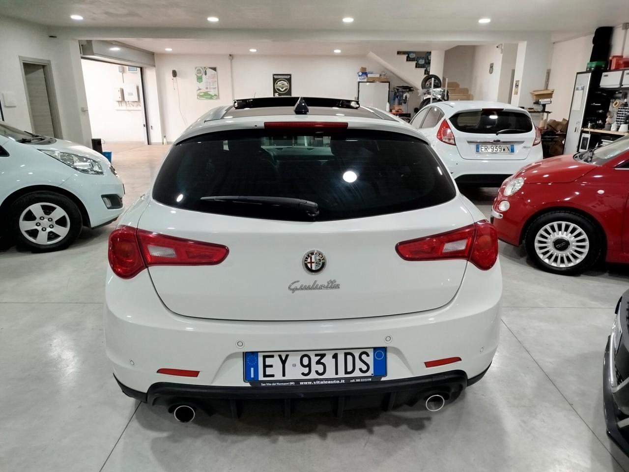 Alfa Romeo Giulietta 1.6 JTDm-2 105 CV Quadrifoglio verde