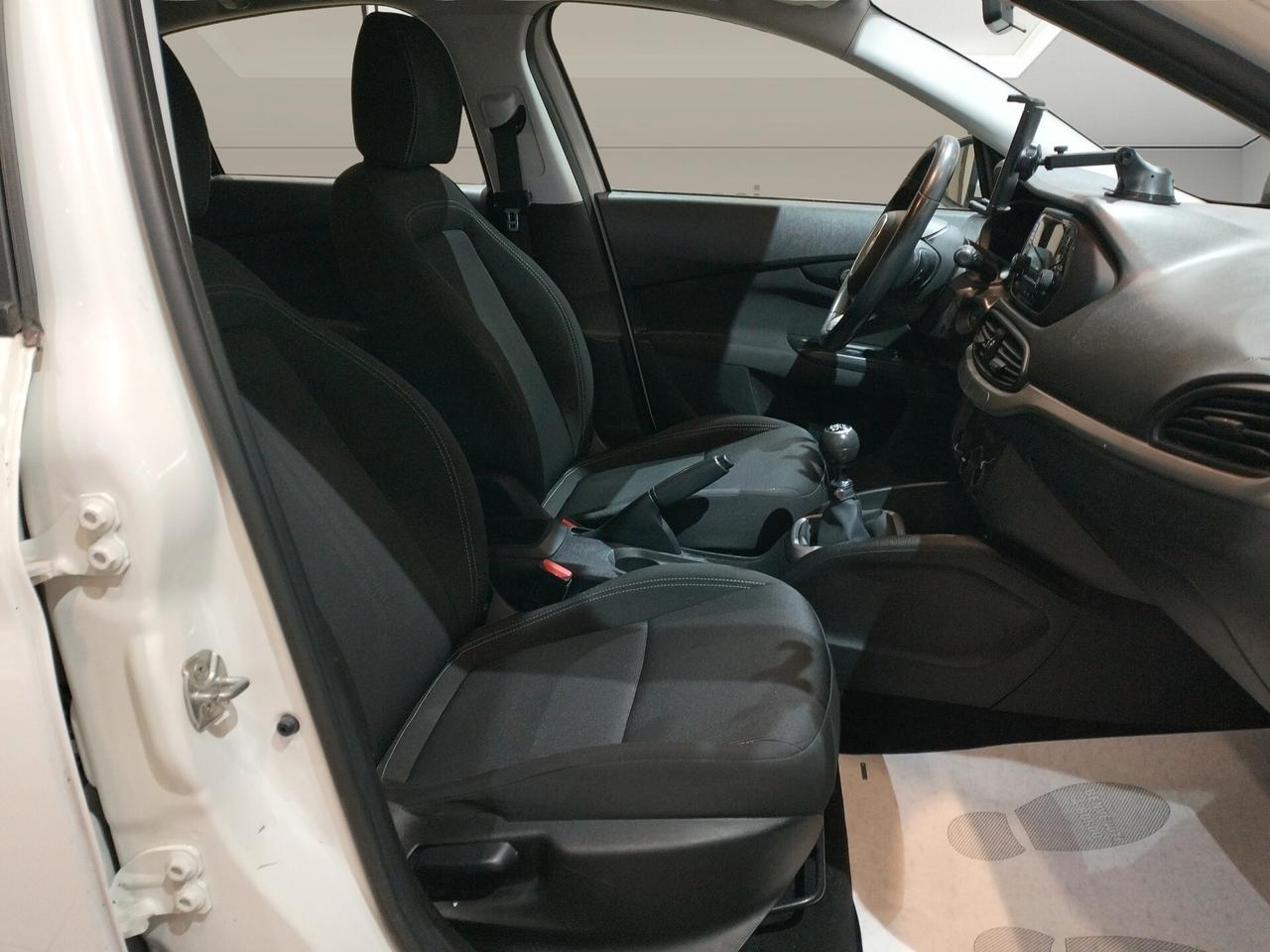 Fiat Tipo 5p 1.4 Easy 95cv my17 *NEOPATENTATI*