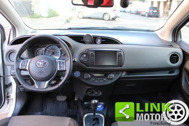 TOYOTA Yaris 1.5 Hybrid 5 porte Active cambio automatico