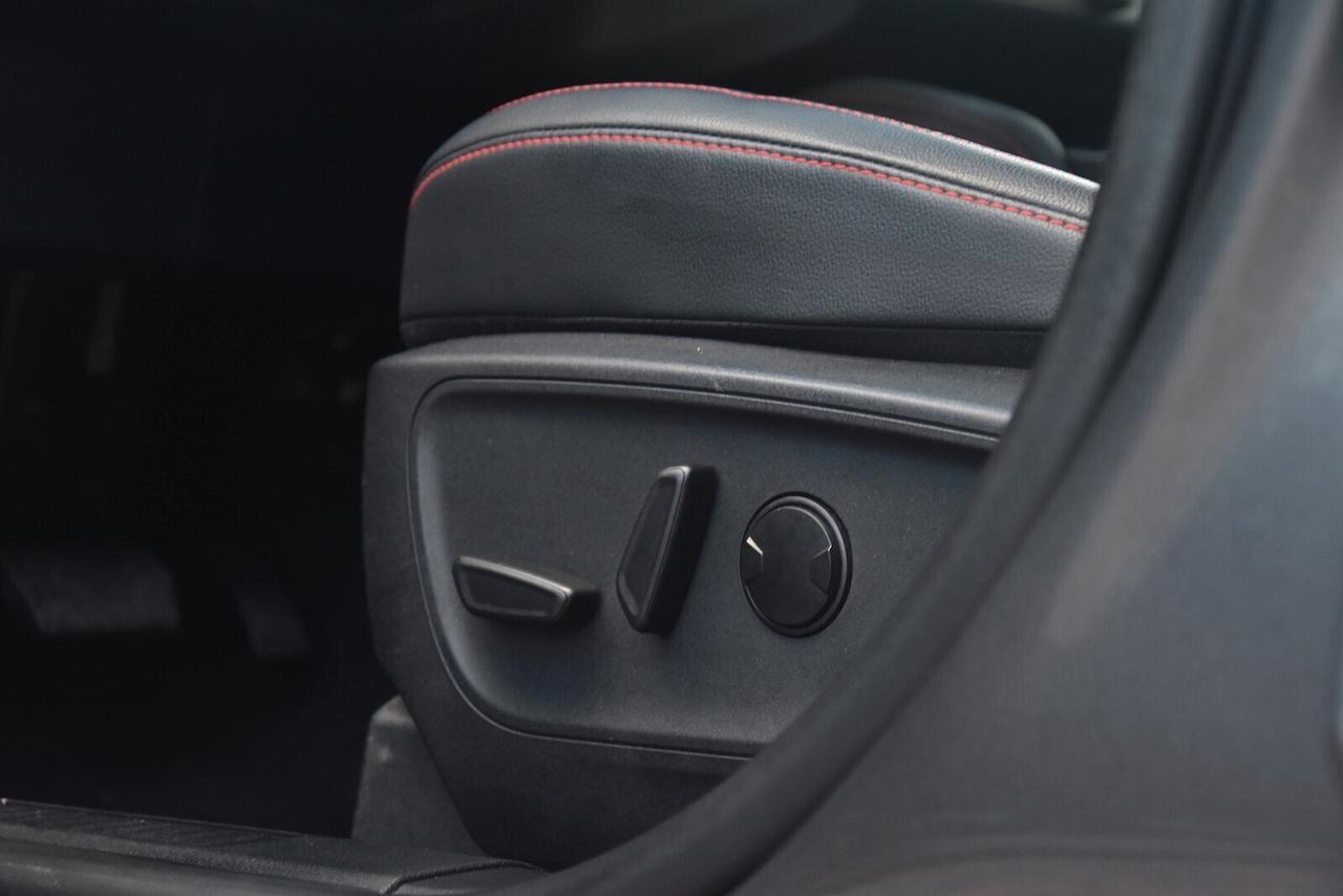 Ford Kuga 2.5 Plug In Hybrid 225cv CVT 2WD ST-Line X