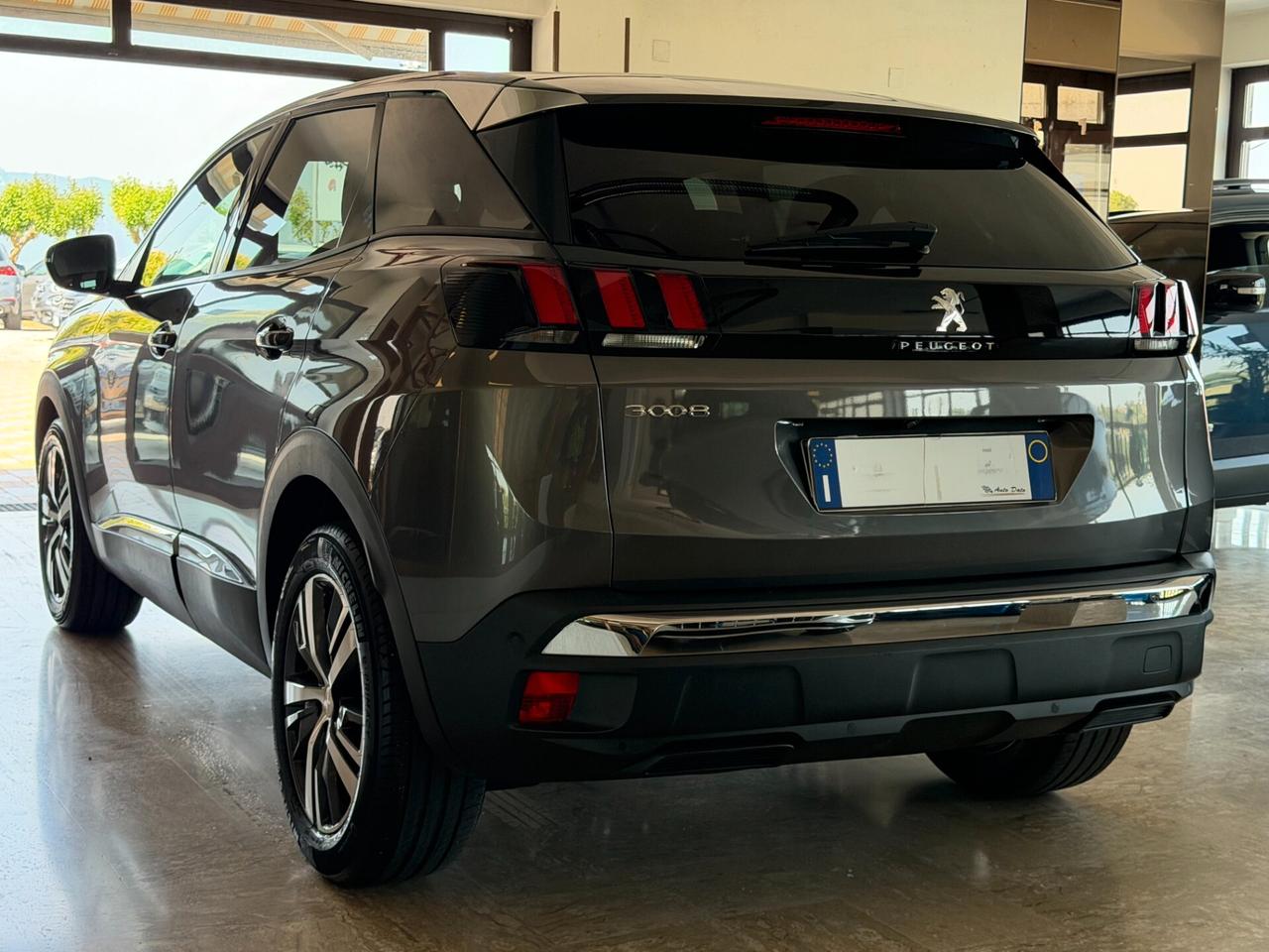 Peugeot 3008 1.5 BLUEHDI 130 cv. Eat8 ALLURE PACK (Nav)