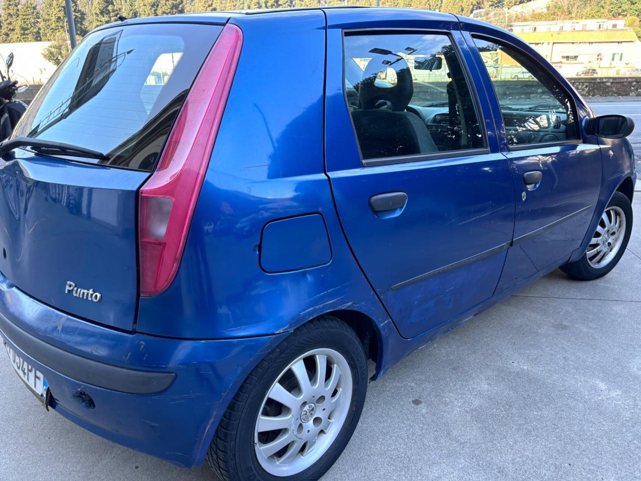 Fiat Punto 1.2i 16V cat 5 porte ELX