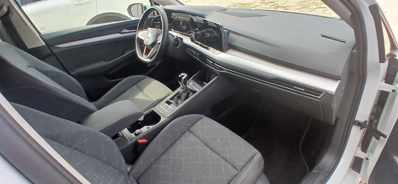 Volkswagen Golf 2.0 TDI SCR Style