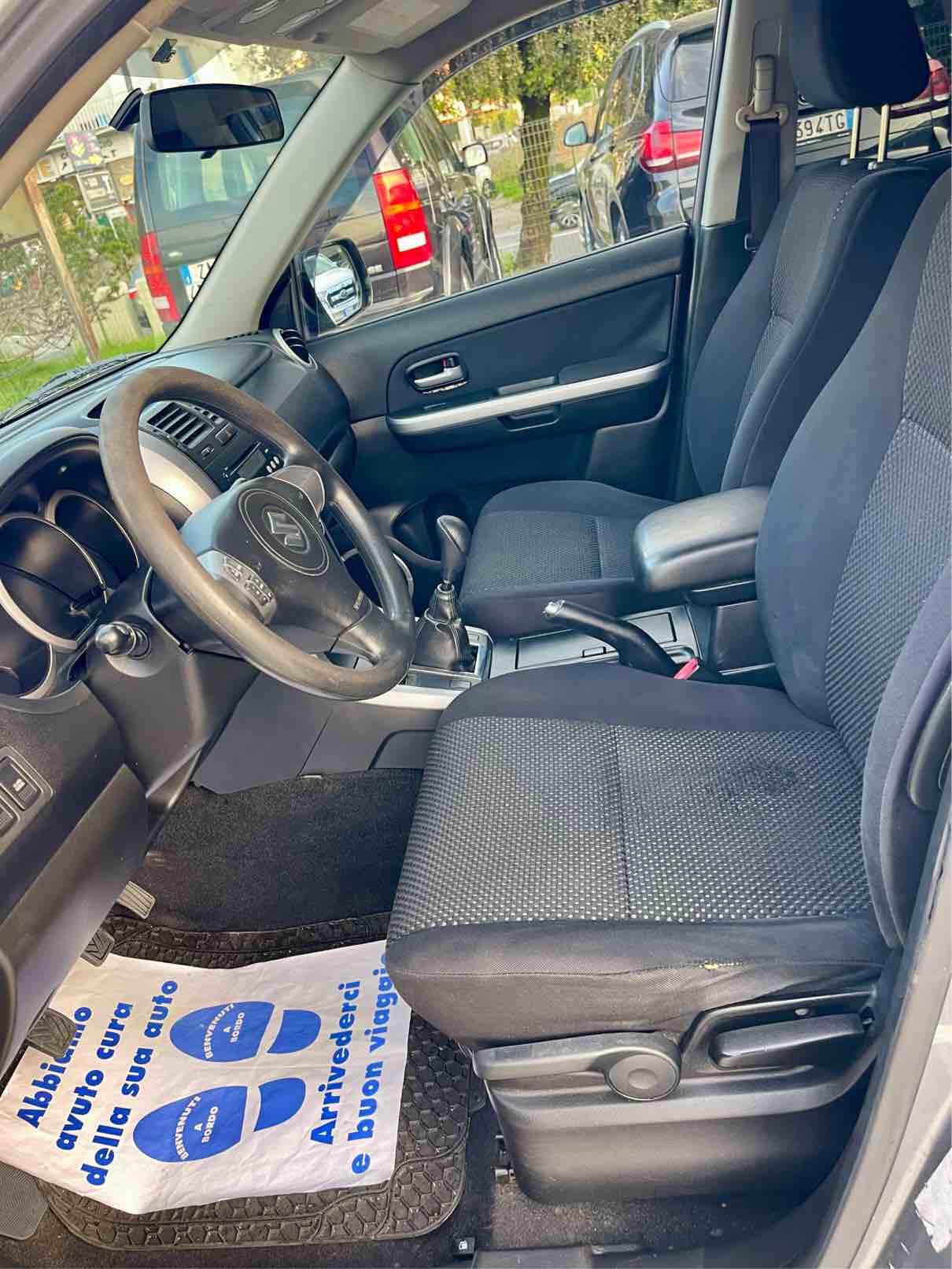 SUZUKI GRAND VITARA - 4X4 - 4WD - INTEGRALE - GANCIO TRAINO