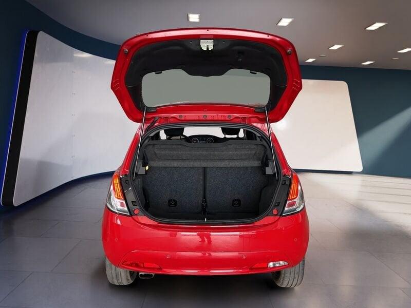 Lancia Ypsilon III 2015 1.0 hybrid Gold s&s 70cv