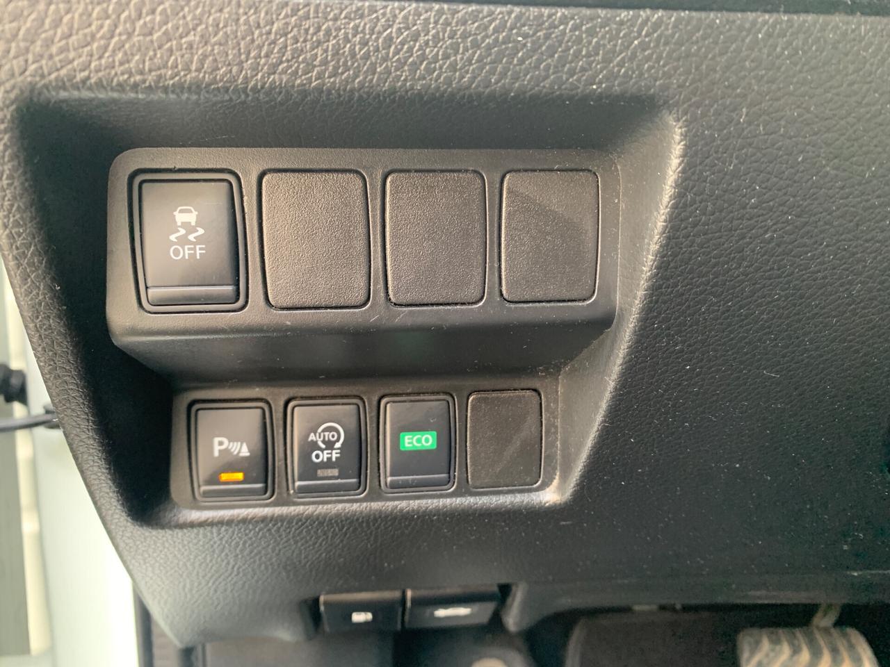 Nissan Qashqai 1.6 dCi DPF Tekna