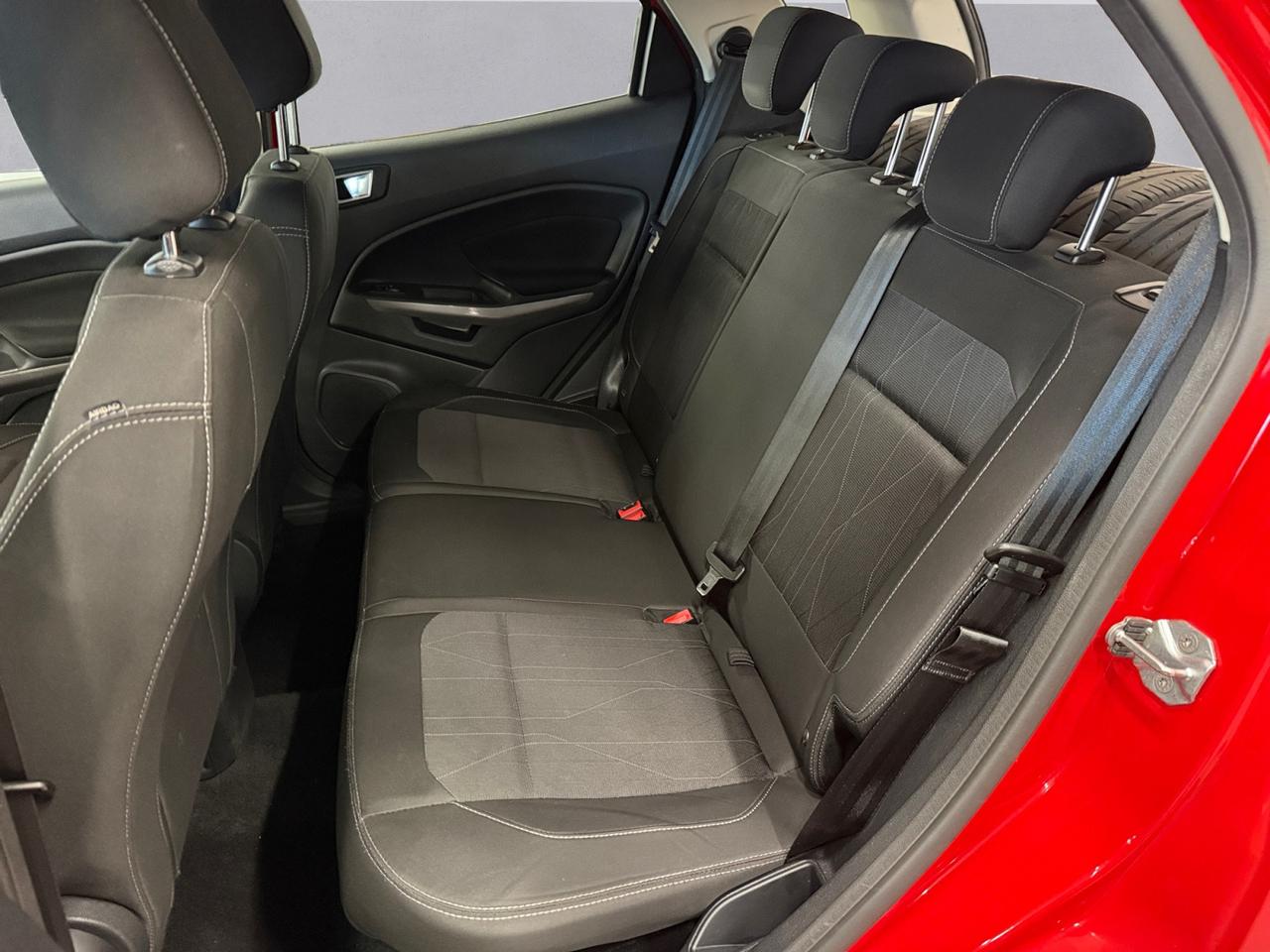 FORD EcoSport - EcoSport 1.0 ecoboost Plus 100cv my19