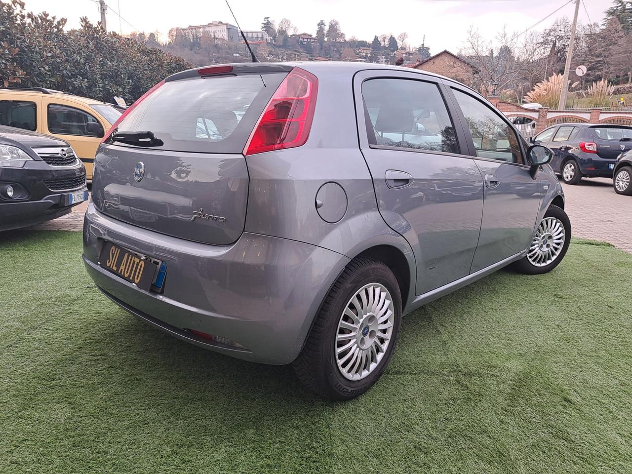 Fiat Punto 1.2 BENZ 65 CV , 5P /OK NEOPATENTATI