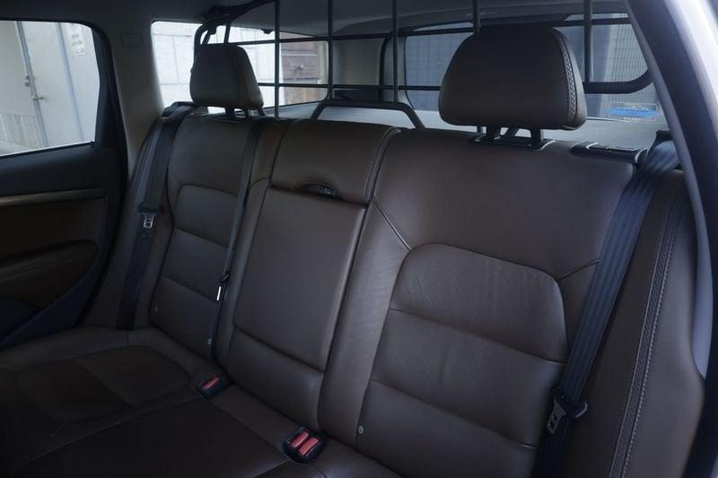 Volvo XC70 Volvo XC70 D4 AWD Geartronic Momentum 133KW ANNO 2015