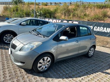 Toyota Yaris 1.3 5 porte Sol-10/2006