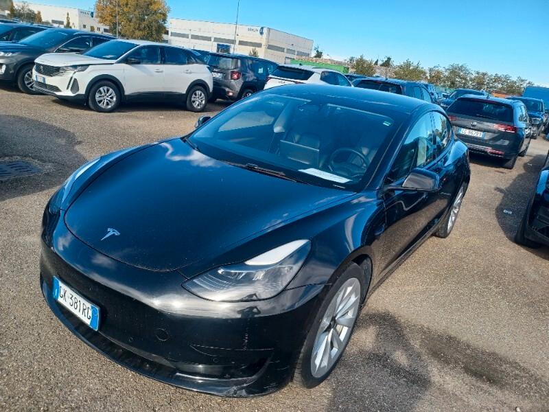 Tesla Model 3 RWD