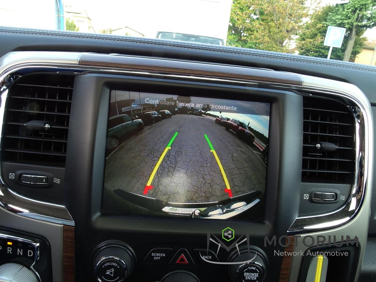 Dodge RAM 1500 AWD 5.7L V8 401CV LARAMIE AUTOCARRO