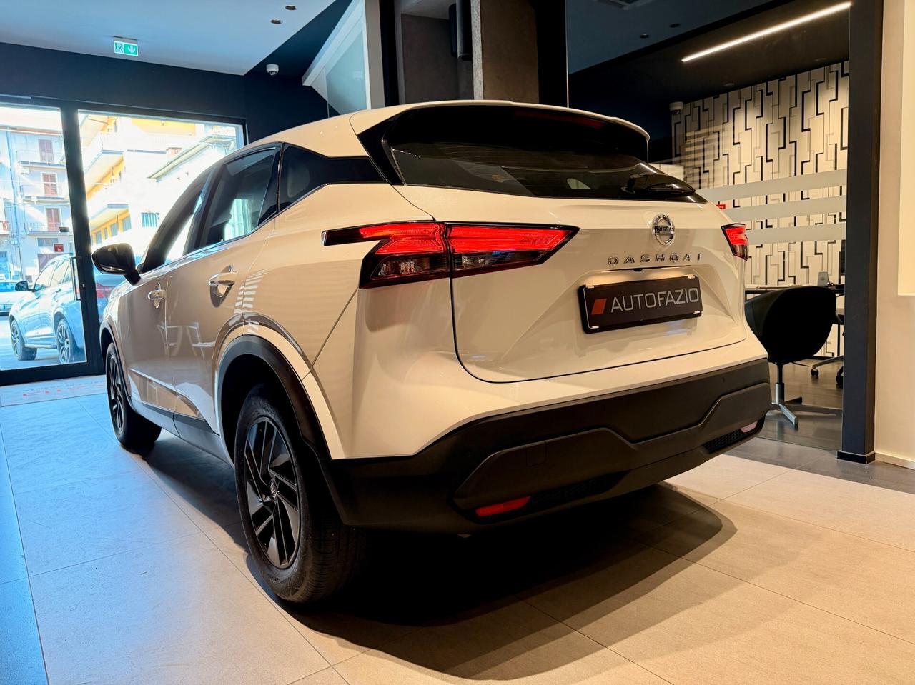 Nissan Qashqai MHEV 140 CV Business