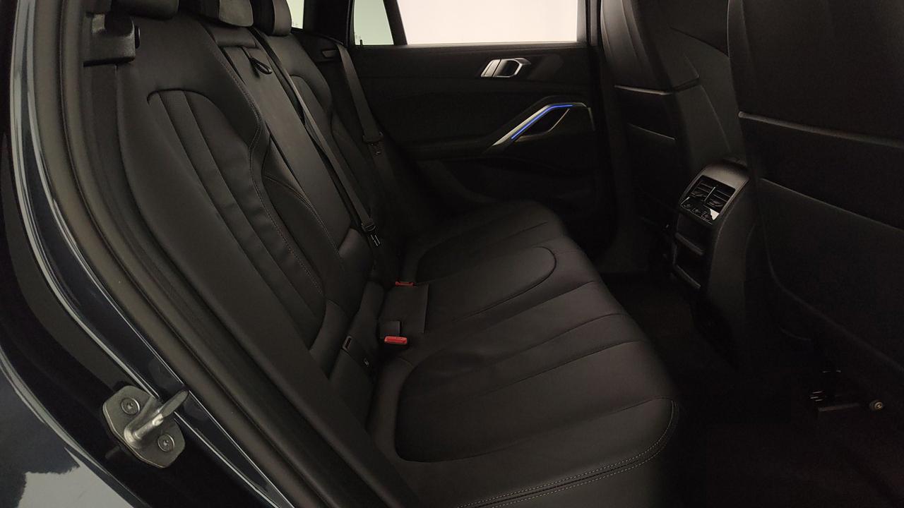 BMW X6 G06 - X6 xdrive40d mhev 48V Msport auto