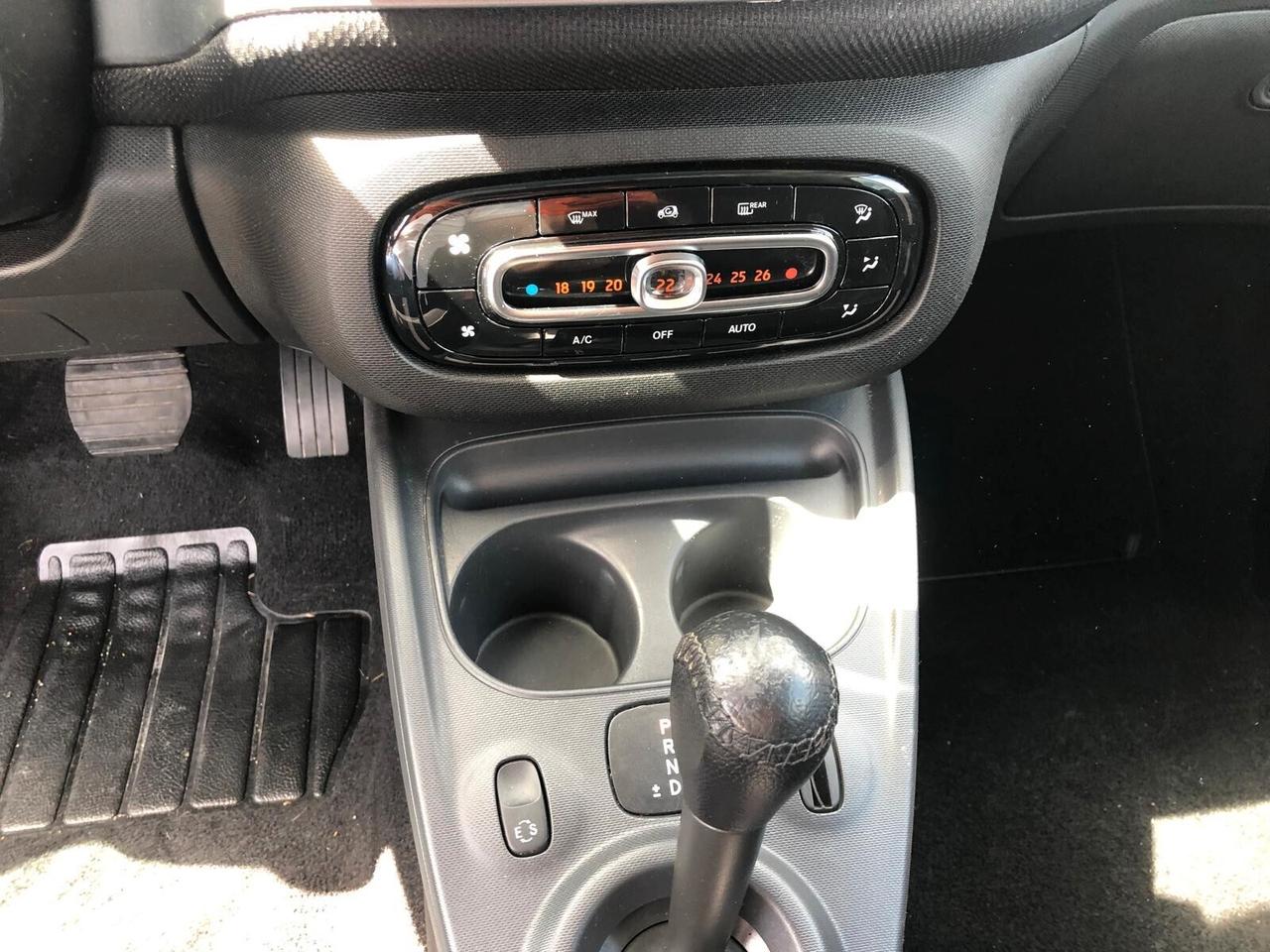 Smart ForTwo 70 1.0 Passion AUTOMATICA CON GARANZIA 12 MESI ESTENDIBILE FINO A 36 MESI!!!
