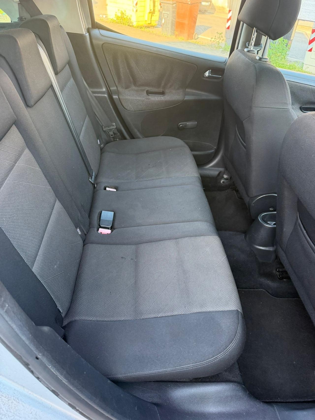 Peugeot 207 1.6 HDi DIESEL NEOPATENTATI