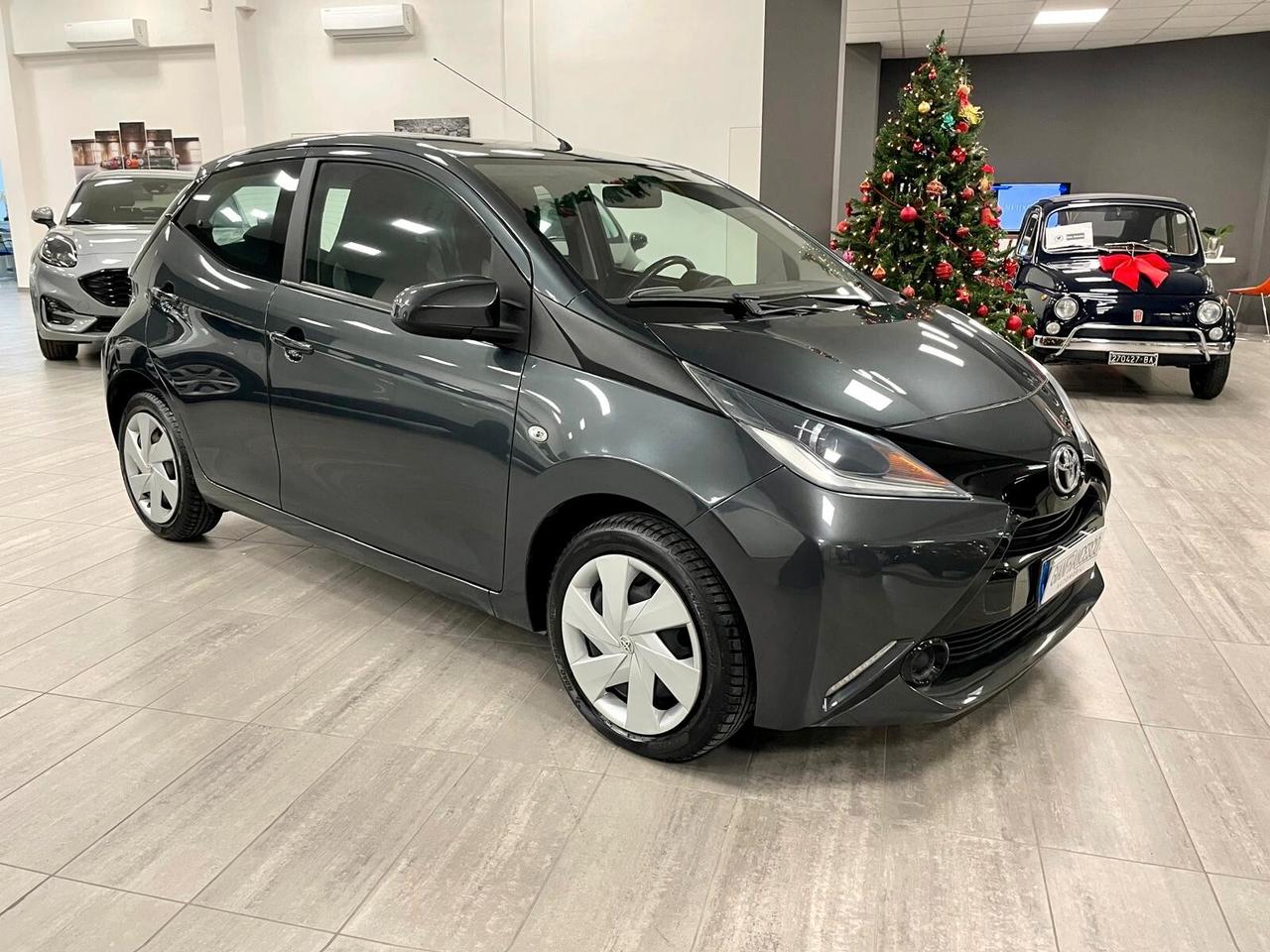 Toyota Aygo 1.0 VVT-i 69cv X-business