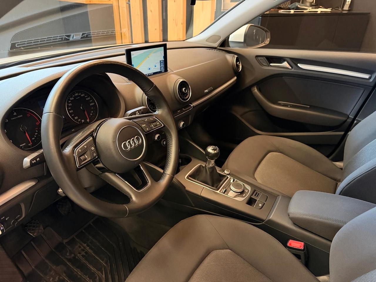 Audi A3 SPB 1.6 TDI Business