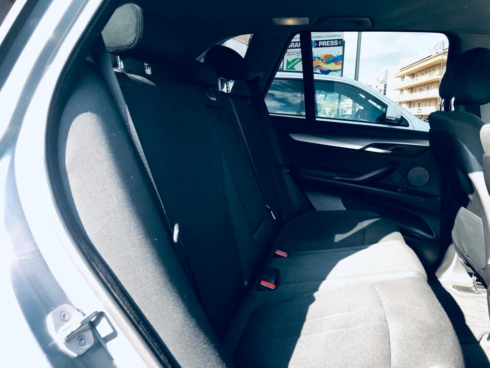 Bmw X5 xDrive30d 258CV Business