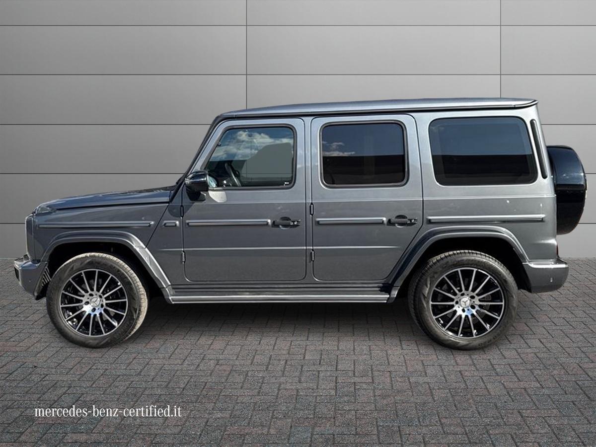 Mercedes-Benz G 400 d AMG Line 330cv auto