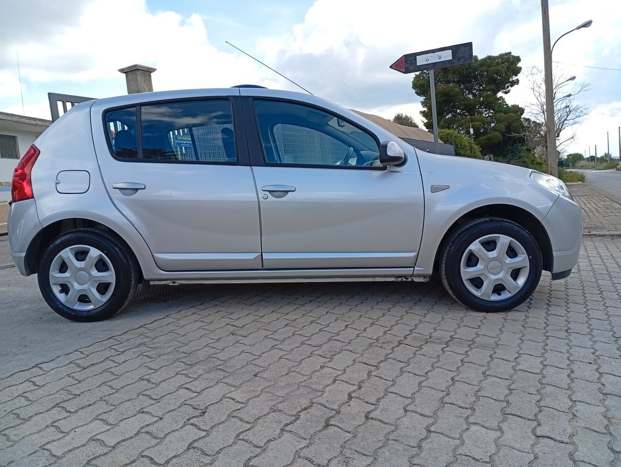 Dacia Sandero 1.4 8V GPL Lauréate