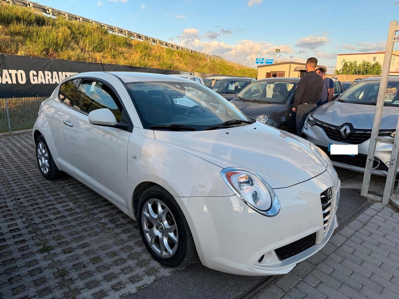 Alfa Romeo MiTo 1.3 JTDm-2 95 CV S&S Distinctive Sport Pack-2011