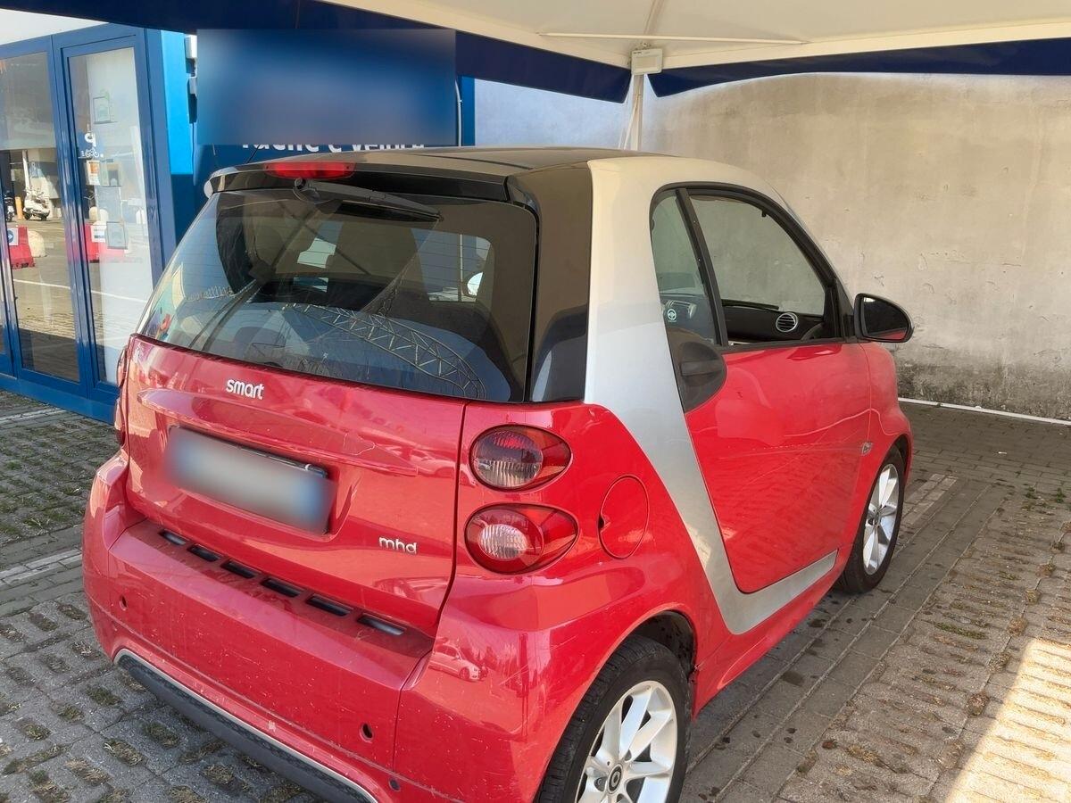 Smart ForTwo 1000 52 kW MHD coupé pure