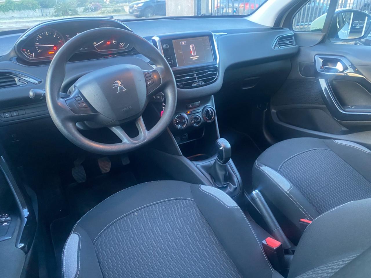 Peugeot 208 1.4 HDi 68 CV 5 porte Active