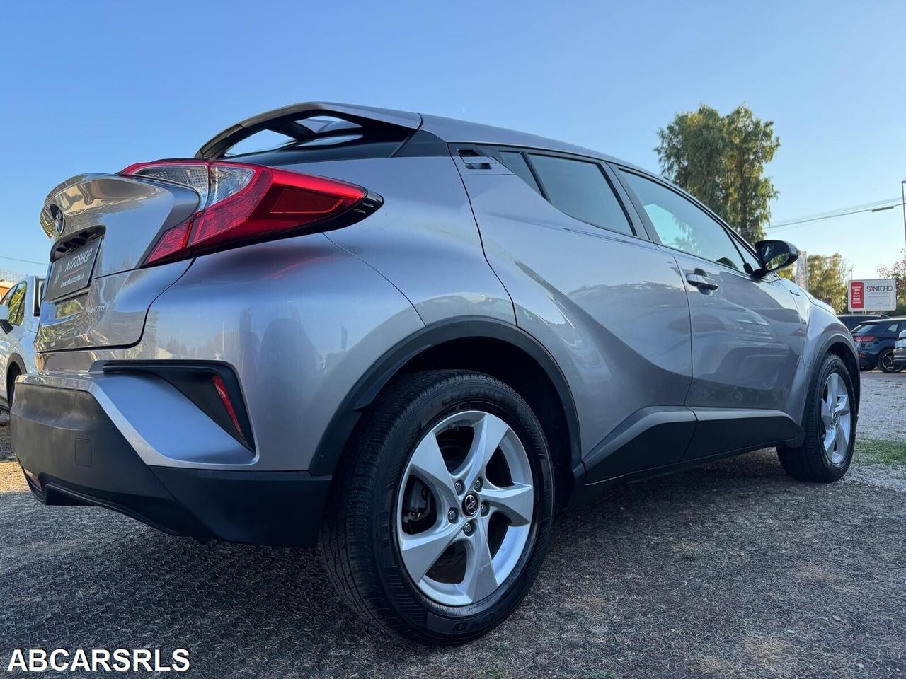 TOYOTA - C-HR - 1.8 Hybrid E-CVT Active - NEOPATENTATI - FINANZIABILE - PERMUTE