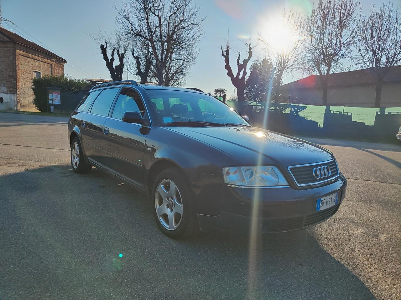 Audi A6 2.5 V6 TDI SW