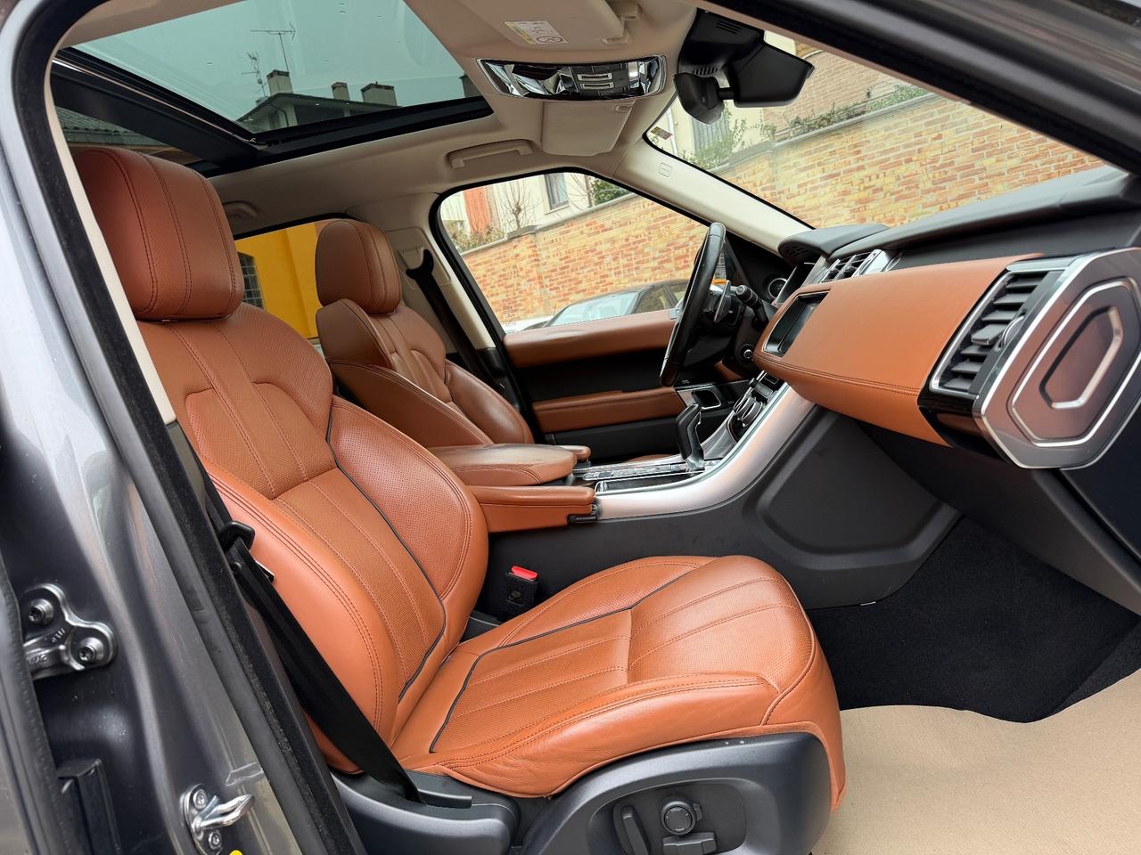 Land Rover Range Sport 3.0 TDV6 HSE Dynamic Edition Grey