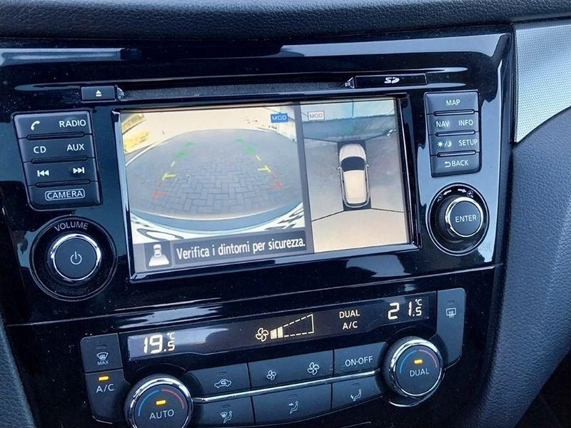 Nissan Qashqai 1.5 dCi 110cv 360 2WD 1.5 dCi 110cv 360 autocarro