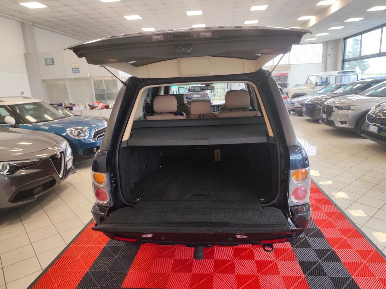 Land Rover Range 4.4 V8 32V Vogue Foundry