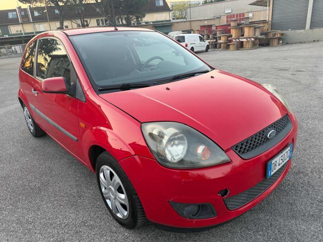 FORD Fiesta 1.4 TDCi 3p. Ghia senza nessun lavoro da fare