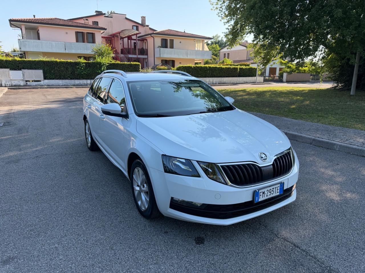 Skoda Octavia 1.4 TSI Wagon Executive G-Tec