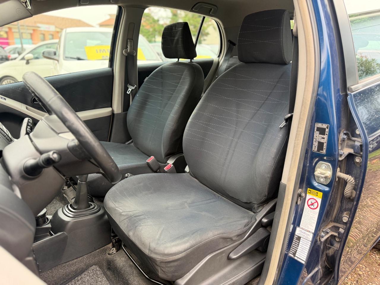 Toyota Yaris 1.4 D-4D 5 porte Sol NEOPATENTATI