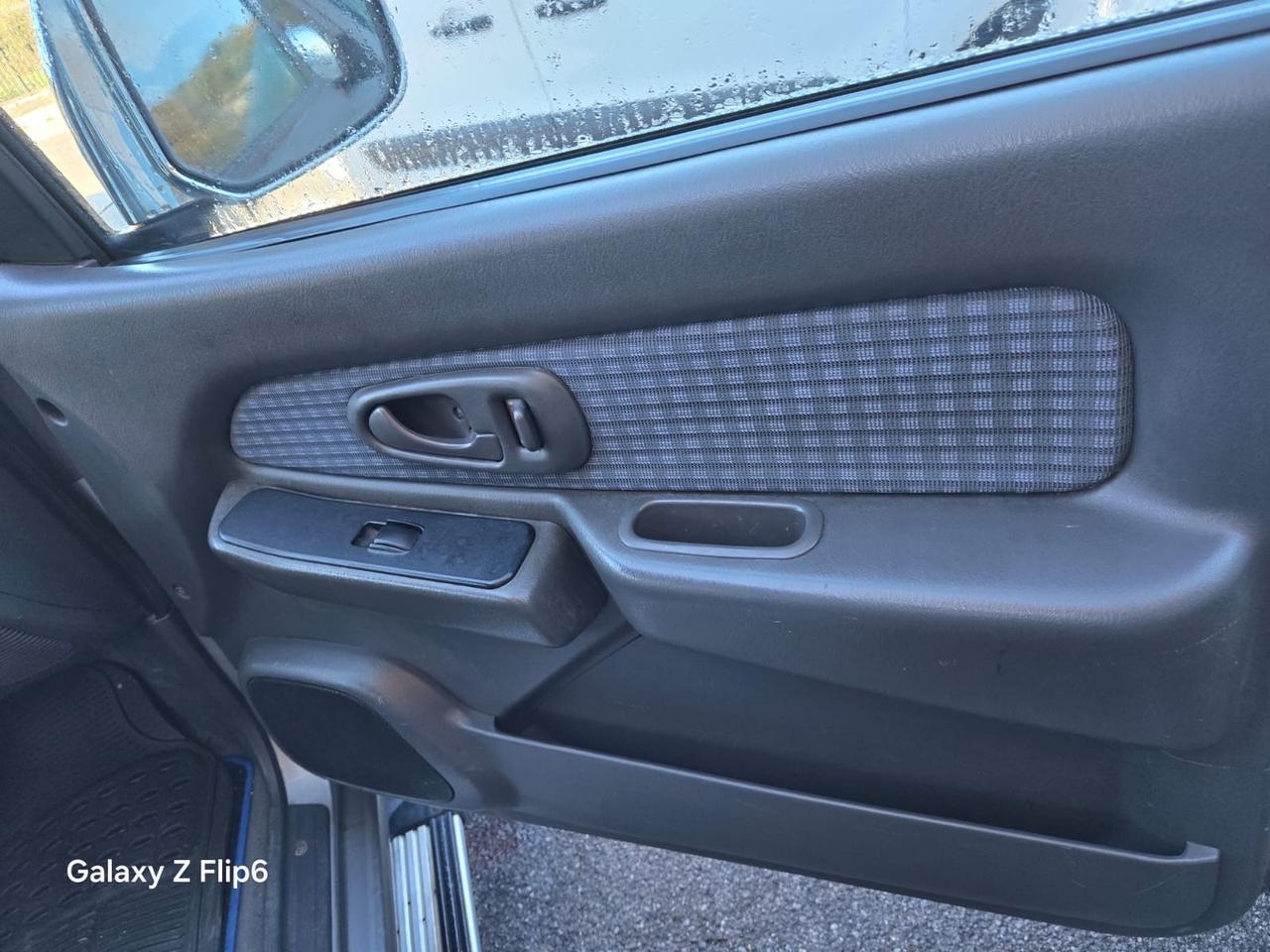 Mitsubishi L200 2.5 TDI 4WD Club Cab Pick-up GL