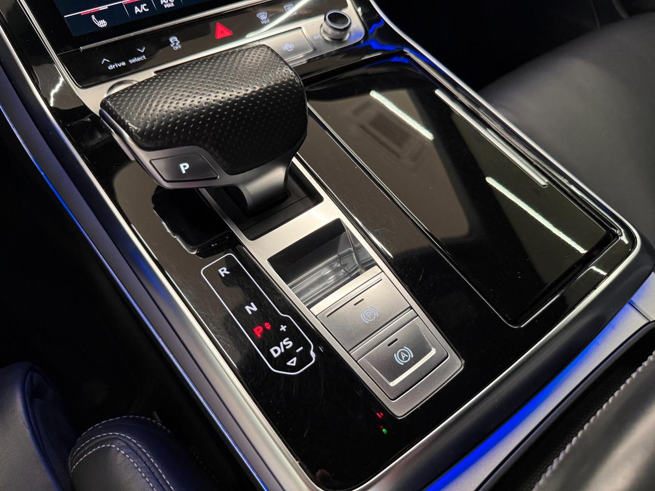 Audi Q8 50 TDI 286 CV quattro tiptronic Sport