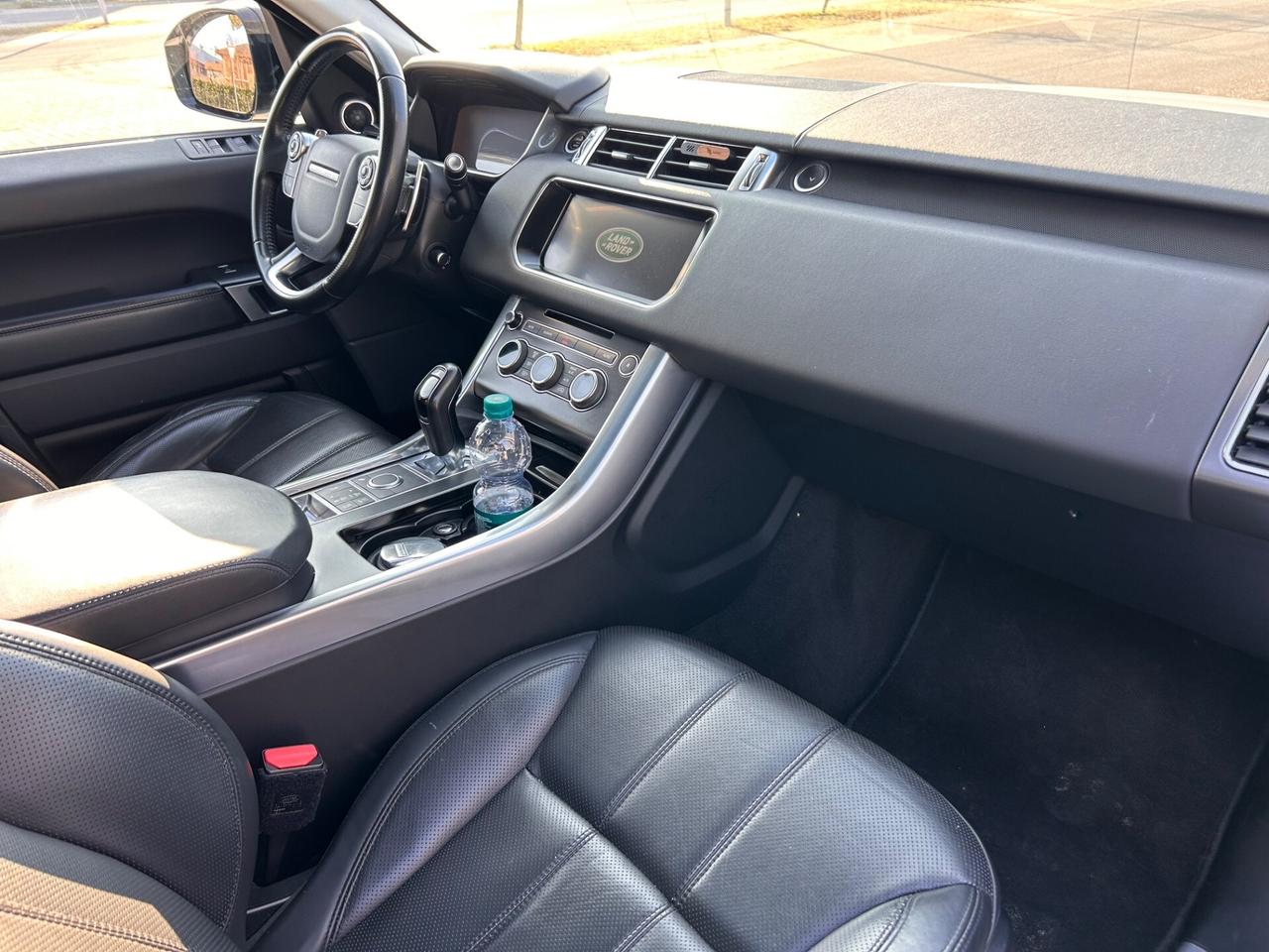 Land Rover Range Rover Sport 3.0 SDV6 HSE SPORT