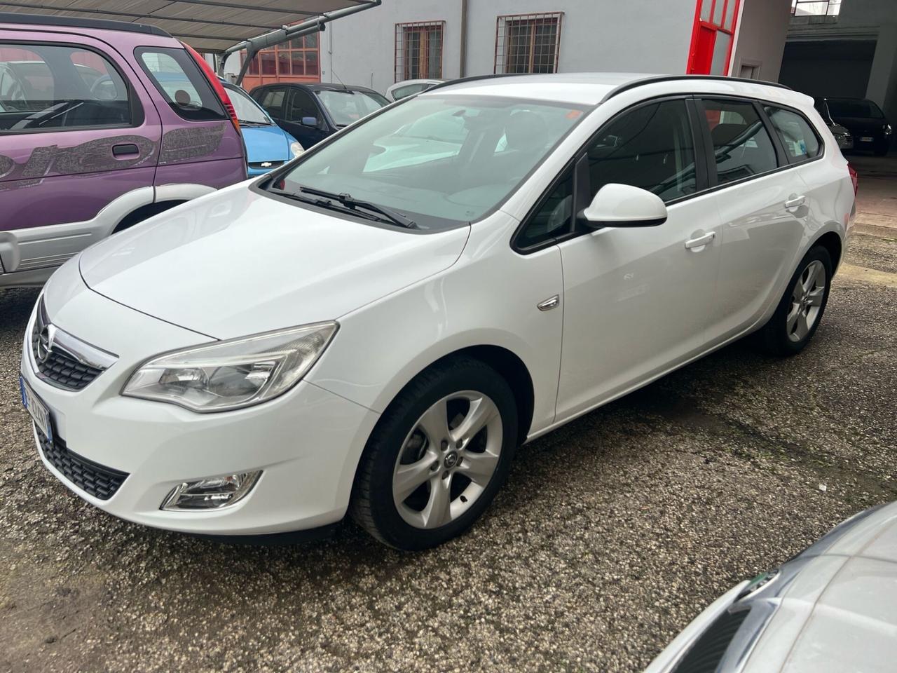 Opel Astra 1.7 CDTI 110CV Sports Tourer Elective