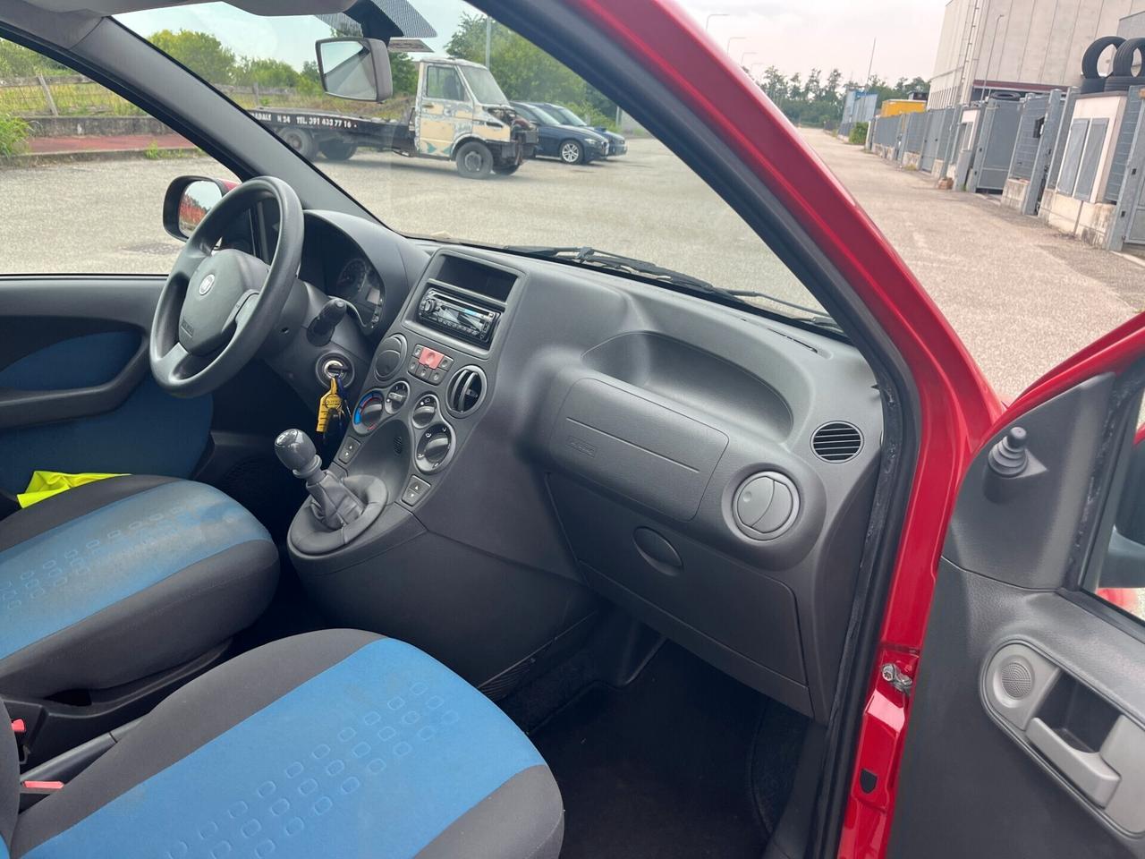 Fiat Panda 1.2 Emotion EURO 5UNICO PROPRIETARIO KM CERTIFICATI ADATTA AI NEOPATENTATI