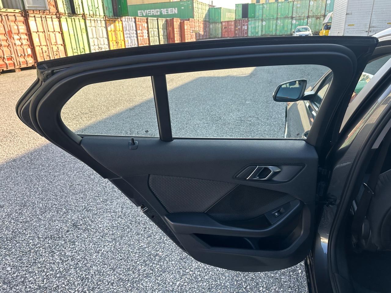 Bmw 116 d 5p. Advantage SPORT