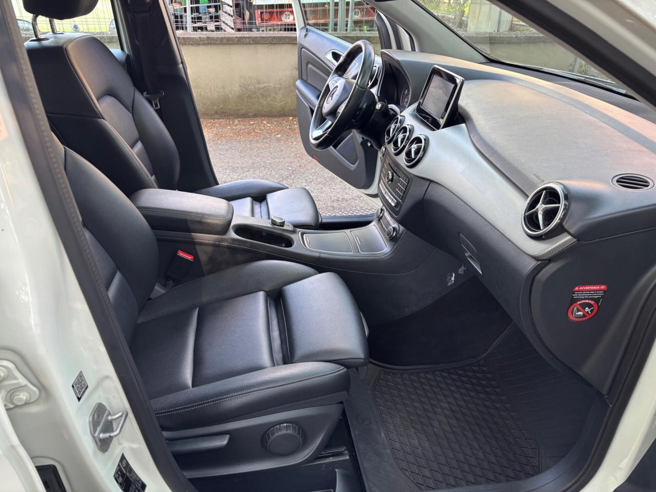Mercedes-benz B 180 d Automatic Premium