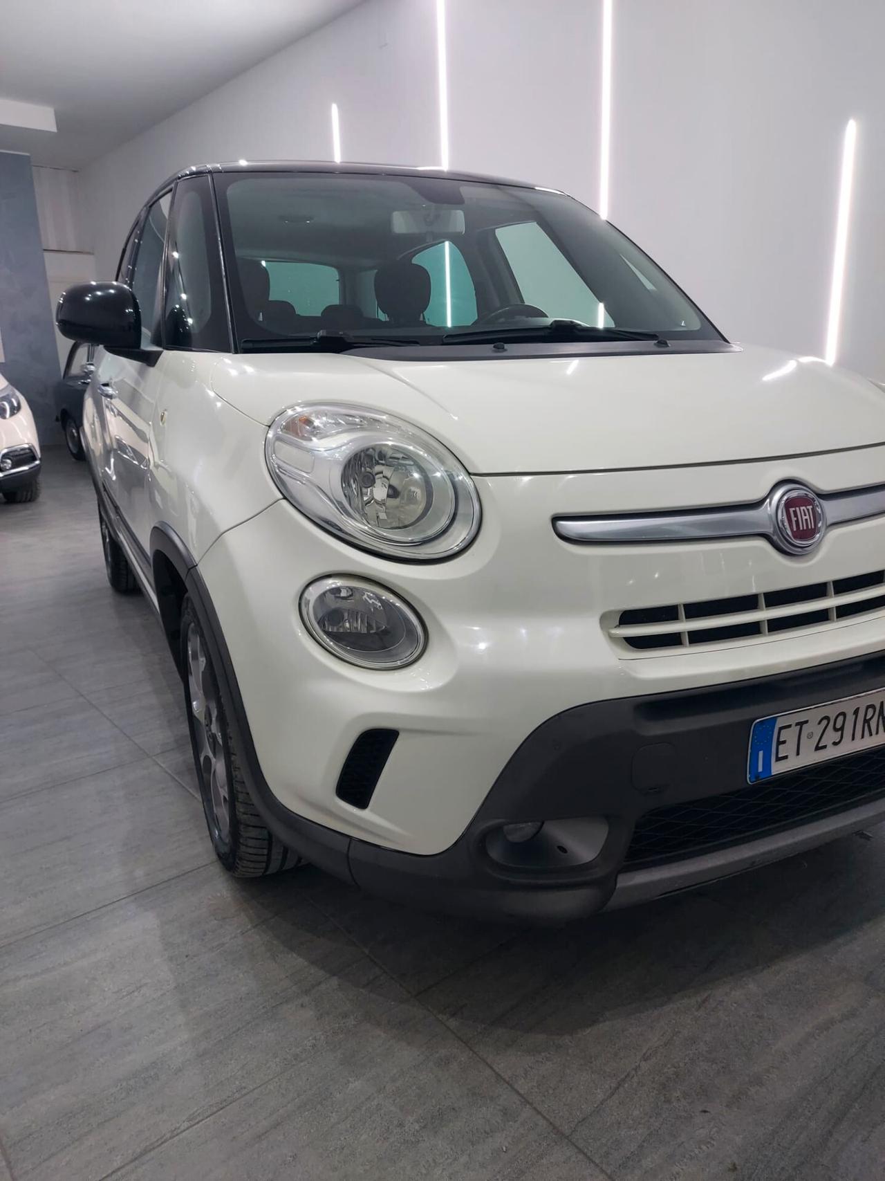 Fiat 500L 1.6 Multijet 105 CV Trekking BI-COLOR